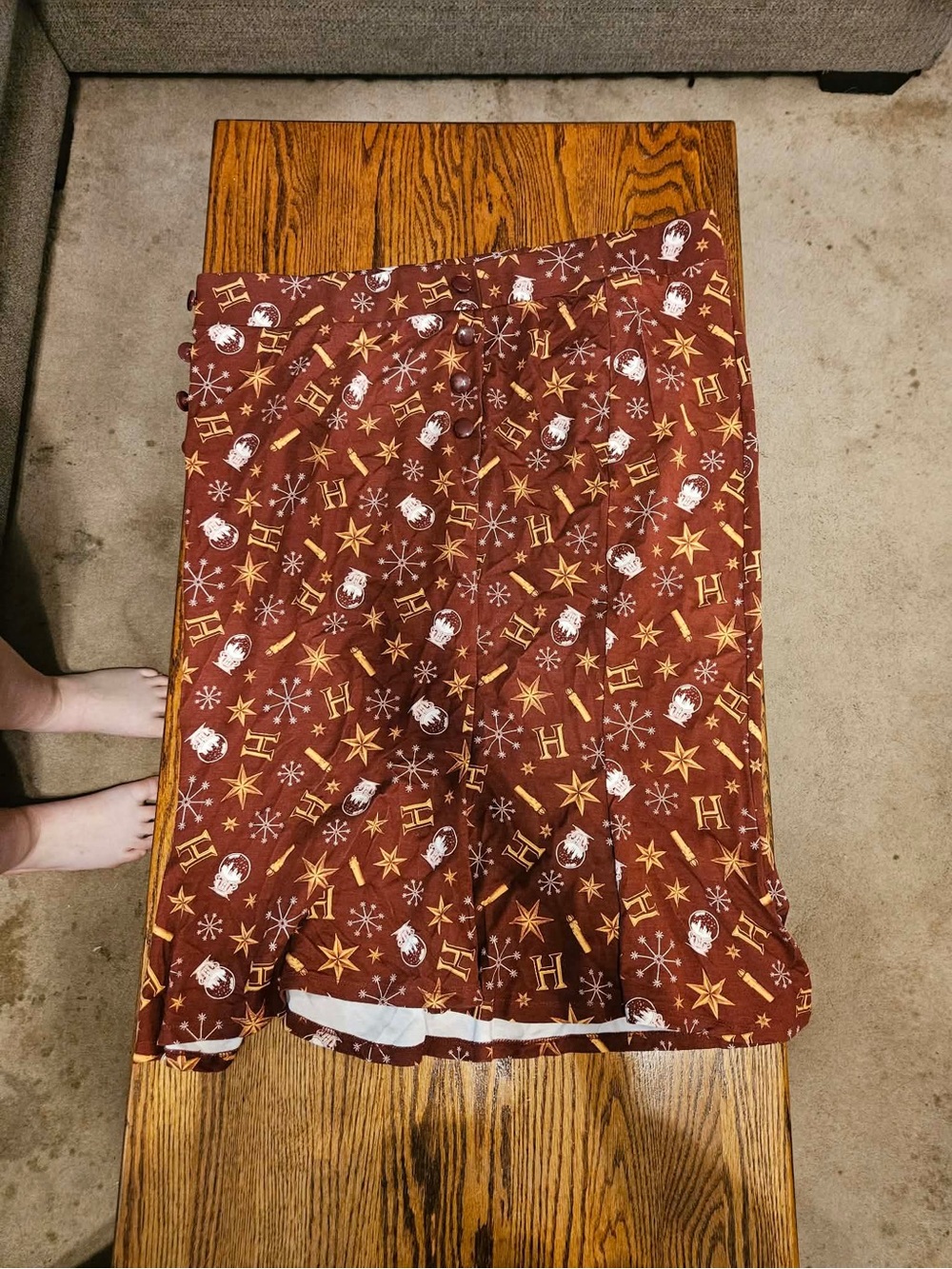 Torrid Harry Potter Fit and Flare Maroon Star & Crest Printed Skirt